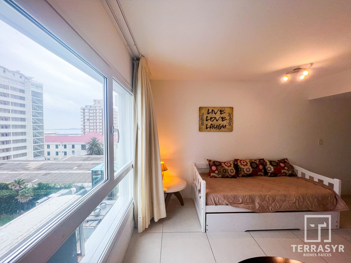 Apartamento ID.521 - VENTA DE APARTAMENTO DE 1 DORMITORIO EN PENINSULA PUNTA DEL ESTE 
