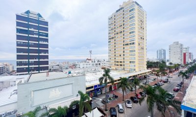 VENTA DE APARTAMENTO DE 1 DORMITORIO EN PENINSULA PUNTA DEL ESTE