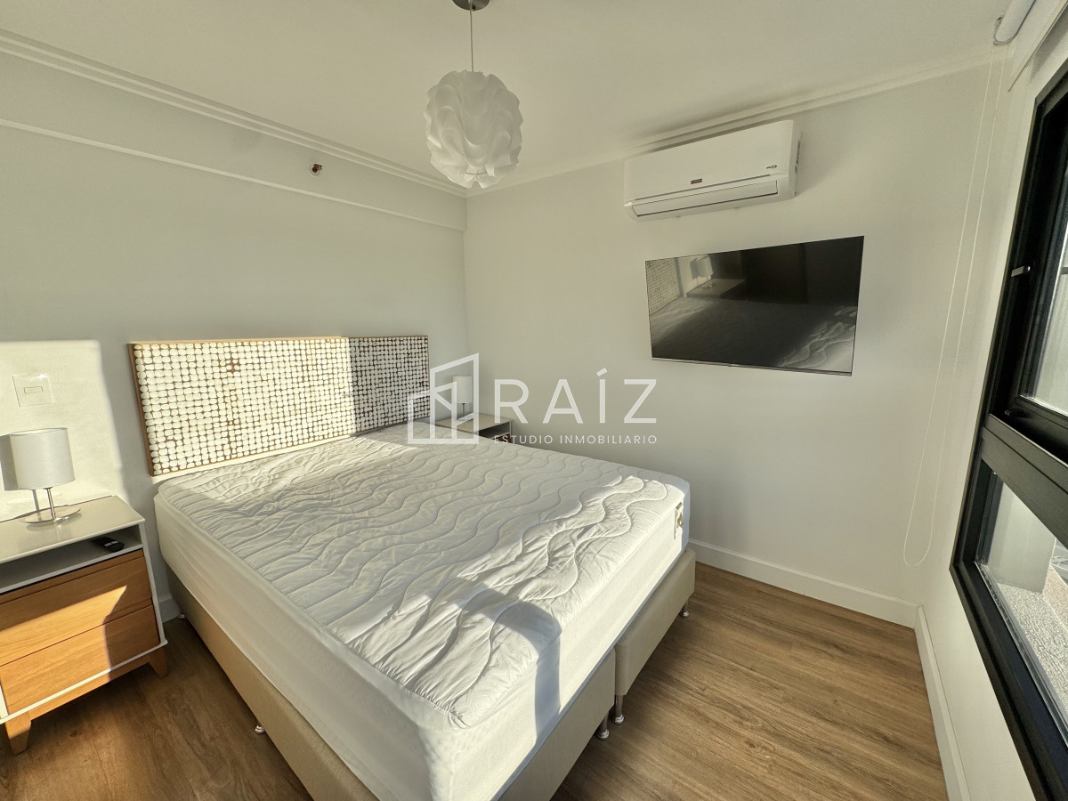 Apartamento ID.10909 - VENTA DE APARTAMENTO DE 1 DORMITORIO EN EDIFICIO SEA GARDEN PUNTA DEL ESTE 