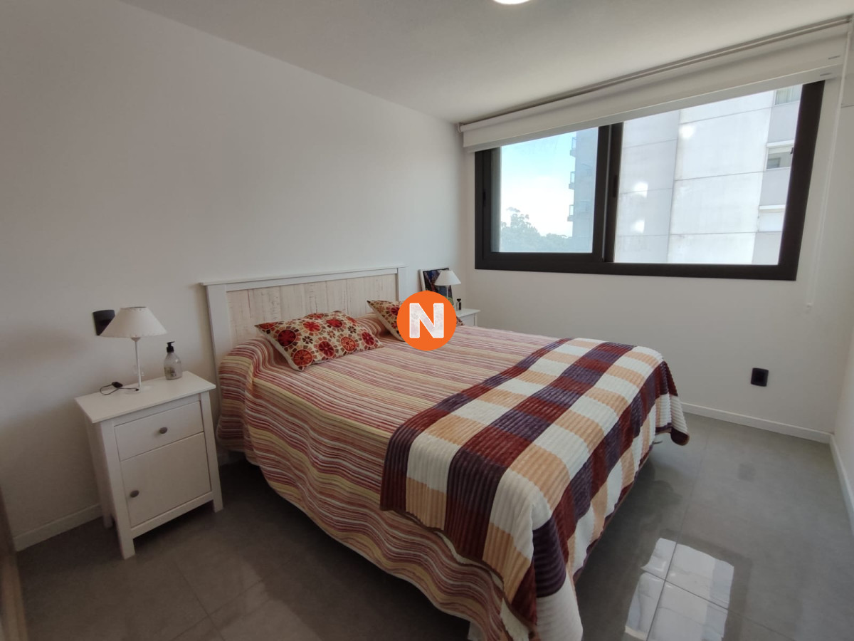 Apartamento Ref.222576 - VENTA DE APARTAMENTO DE 2 DORMITORIOS EN EDIFICIO GAUDI PUNTA DEL ESTE 