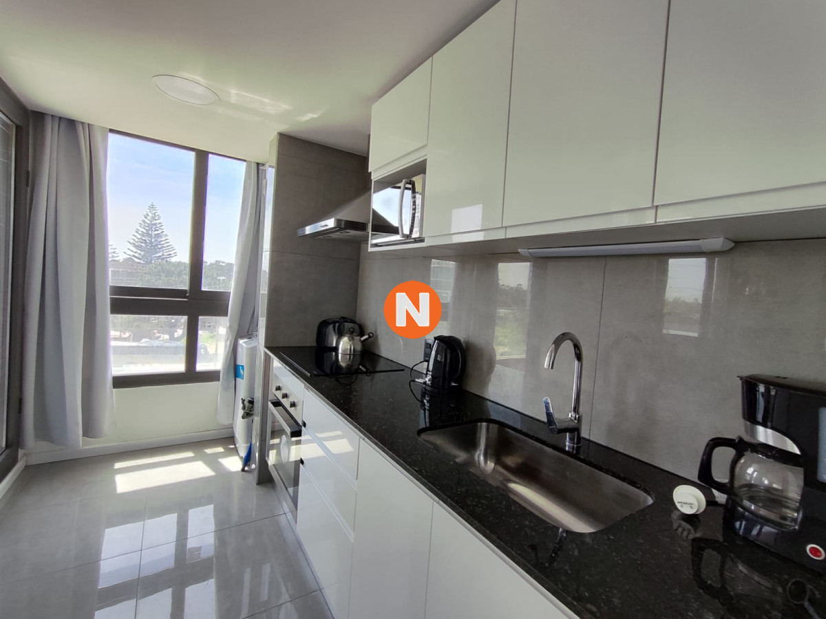 Apartamento Ref.222576 - VENTA DE APARTAMENTO DE 2 DORMITORIOS EN EDIFICIO GAUDI PUNTA DEL ESTE 