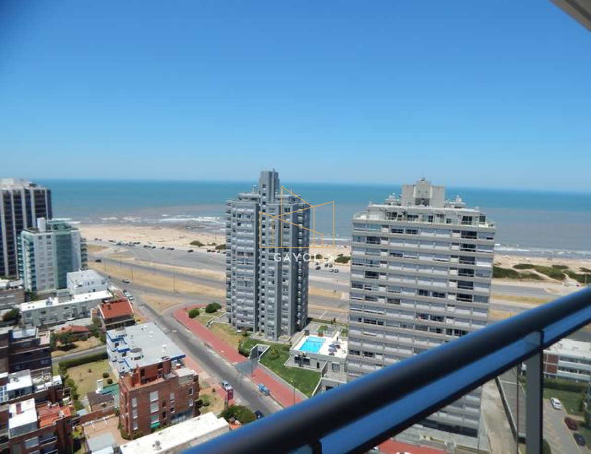 Apartamento ID.47 - VENTA DE APARTAMENTO DE 3 DORMITORIOS EN EDIFICIO ONIX PUNTA DEL ESTE 