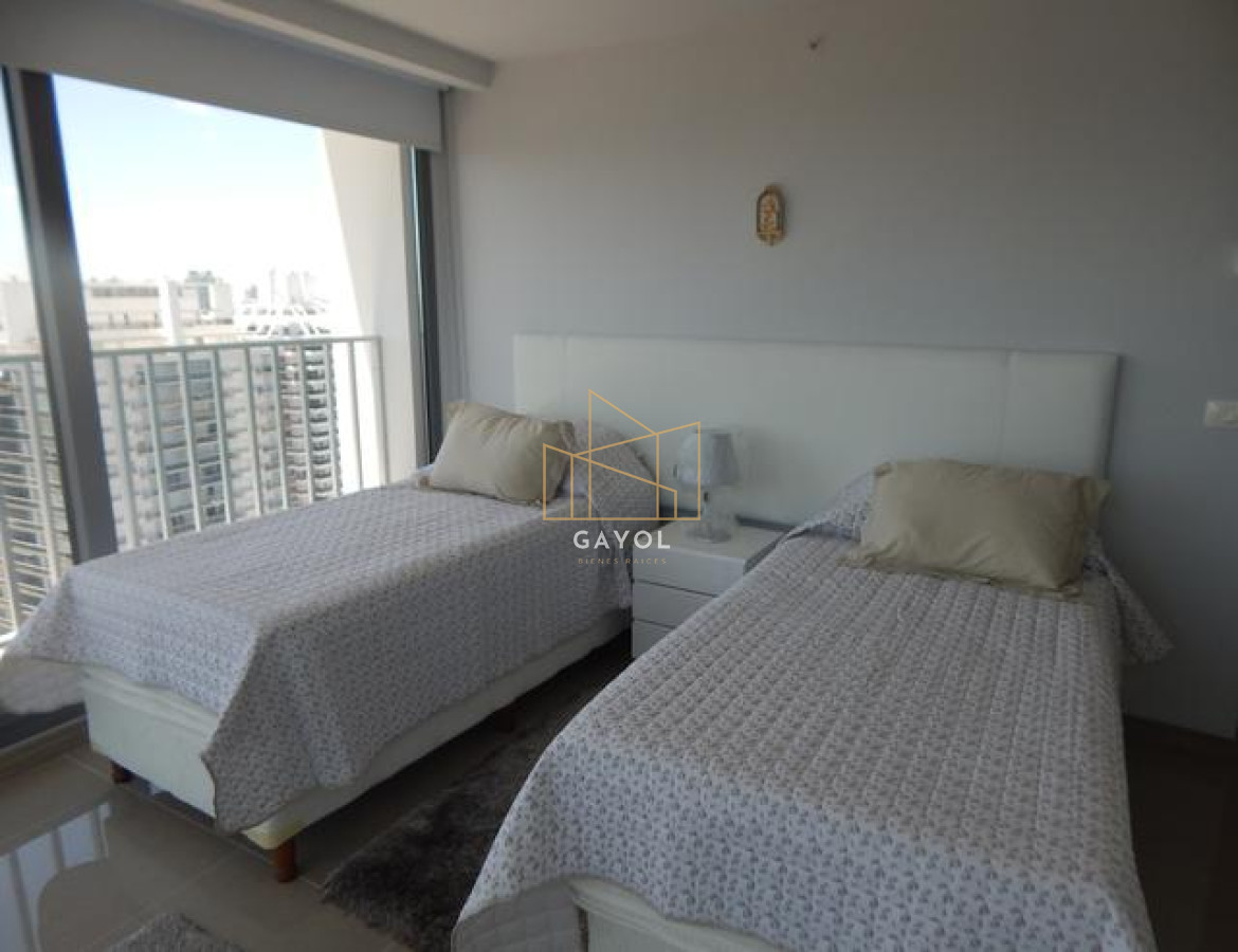 Apartamento ID.47 - VENTA DE APARTAMENTO DE 3 DORMITORIOS EN EDIFICIO ONIX PUNTA DEL ESTE 