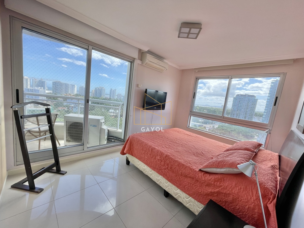 Apartamento ID.116 - VENTA DE APARTAMENTO DE 2 DORMITORIOS EN BRAVA EN EDIFICIO CON SERVICIOS 