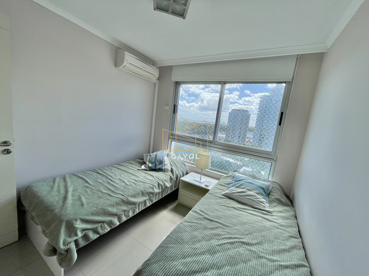 Apartamento ID.116 - VENTA DE APARTAMENTO DE 2 DORMITORIOS EN BRAVA EN EDIFICIO CON SERVICIOS 