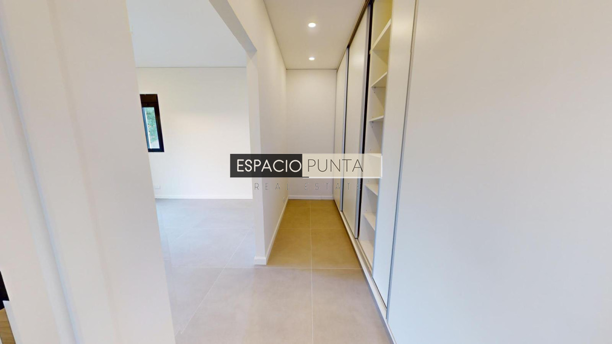 Casa ID.123 - VENTA DE CASA DE 3 DORMITORIOS A ESTRENAR EN ZONA GOLF PUNTA DEL ESTE 