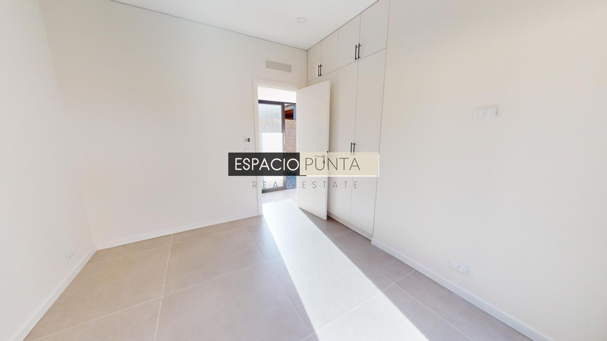 Casa ID.123 - VENTA DE CASA DE 3 DORMITORIOS A ESTRENAR EN ZONA GOLF PUNTA DEL ESTE 
