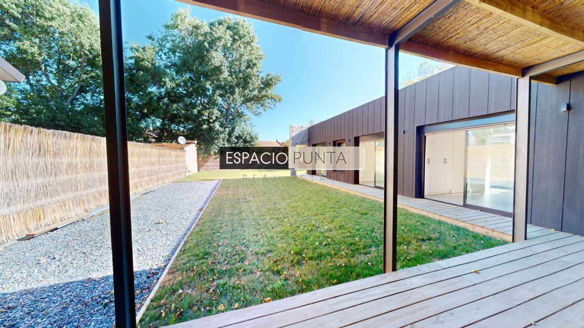 Casa ID.123 - VENTA DE CASA DE 3 DORMITORIOS A ESTRENAR EN ZONA GOLF PUNTA DEL ESTE 
