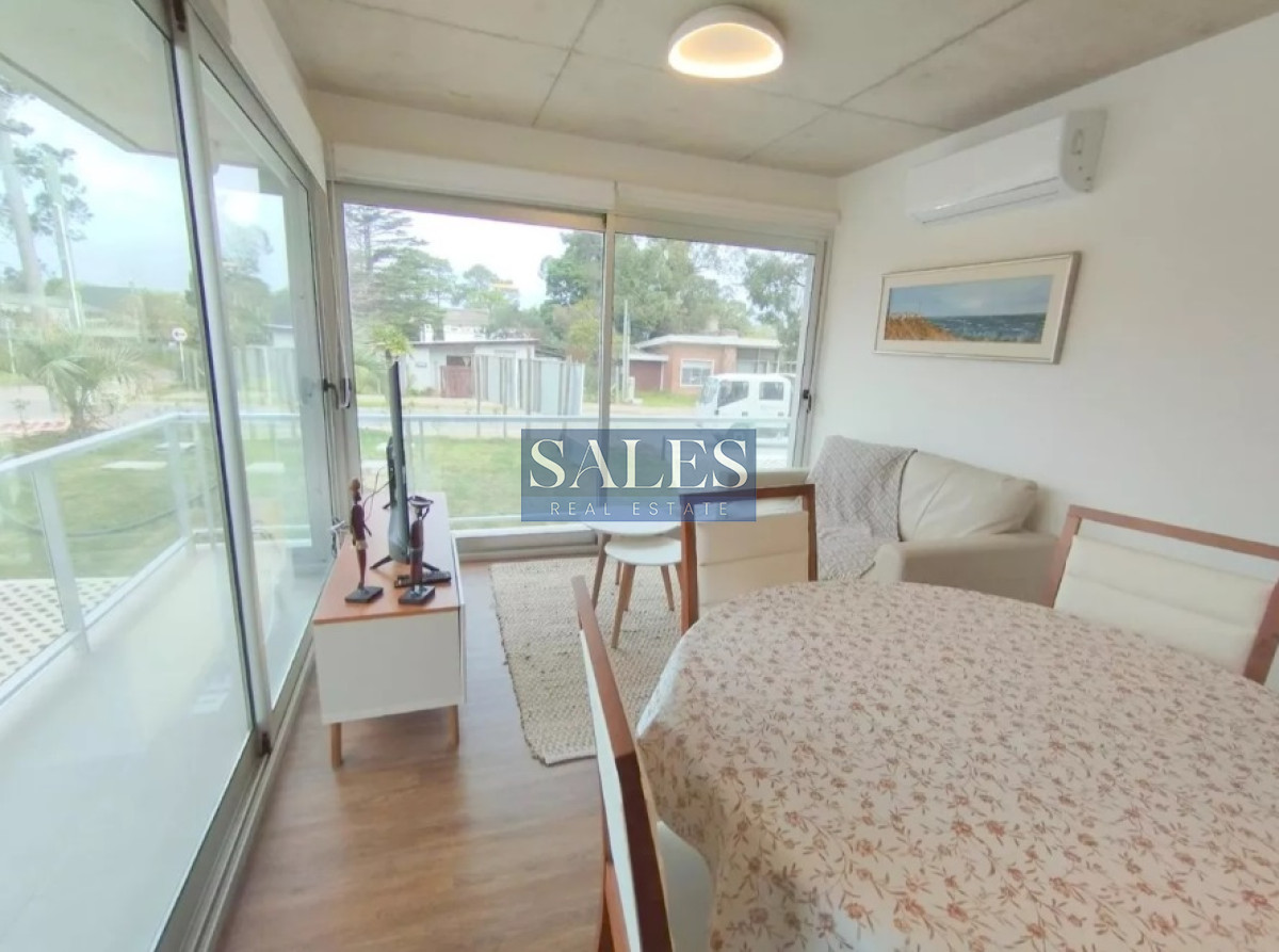 Apartamento ID.120 - VENTA DE APARTAMENTO DE 2 DORMITORIOS EN ZONA LAS DELICIAS PUNTA DEL ESTE 