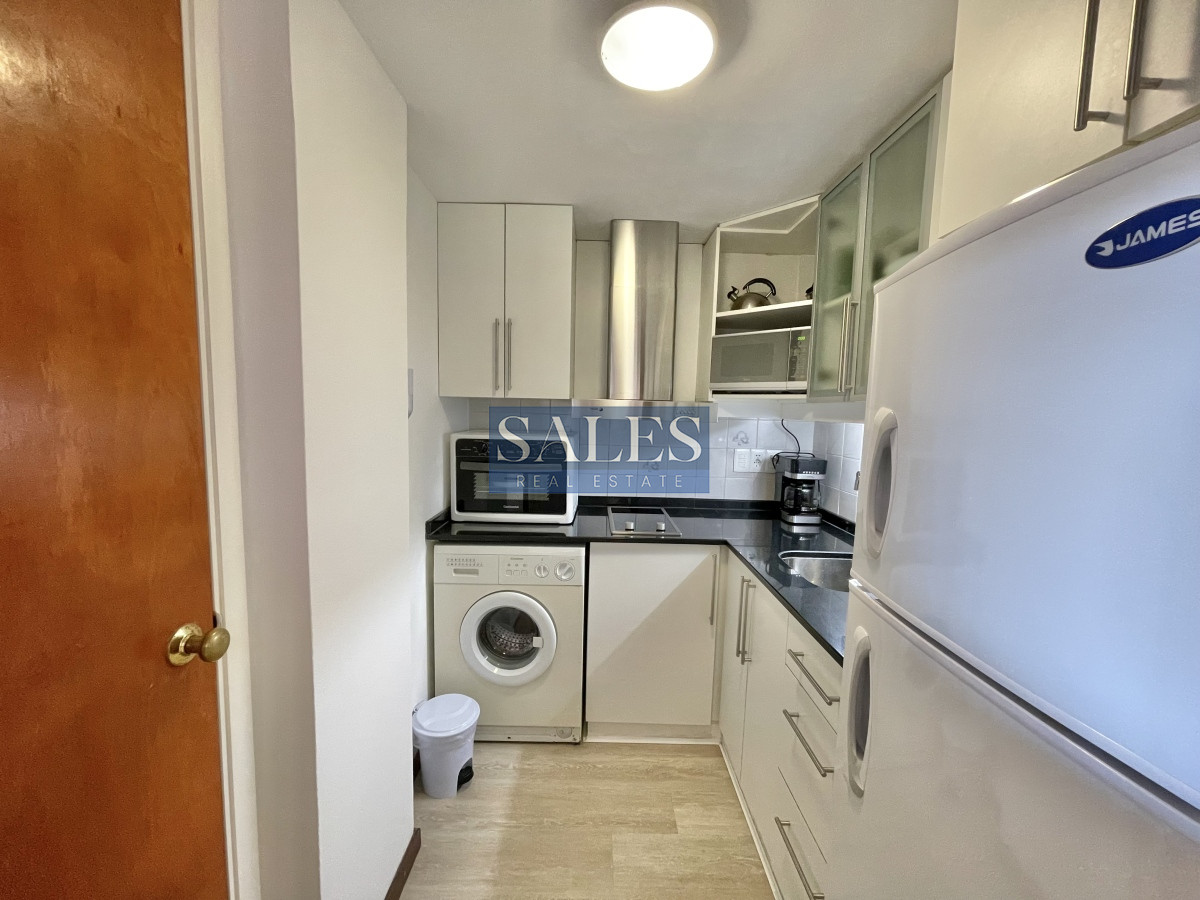 Apartamento ID.276 - APARTAMENTO EN VENTA FRENTE AL MAR EN MANSA DE 1 DORMITORIO 