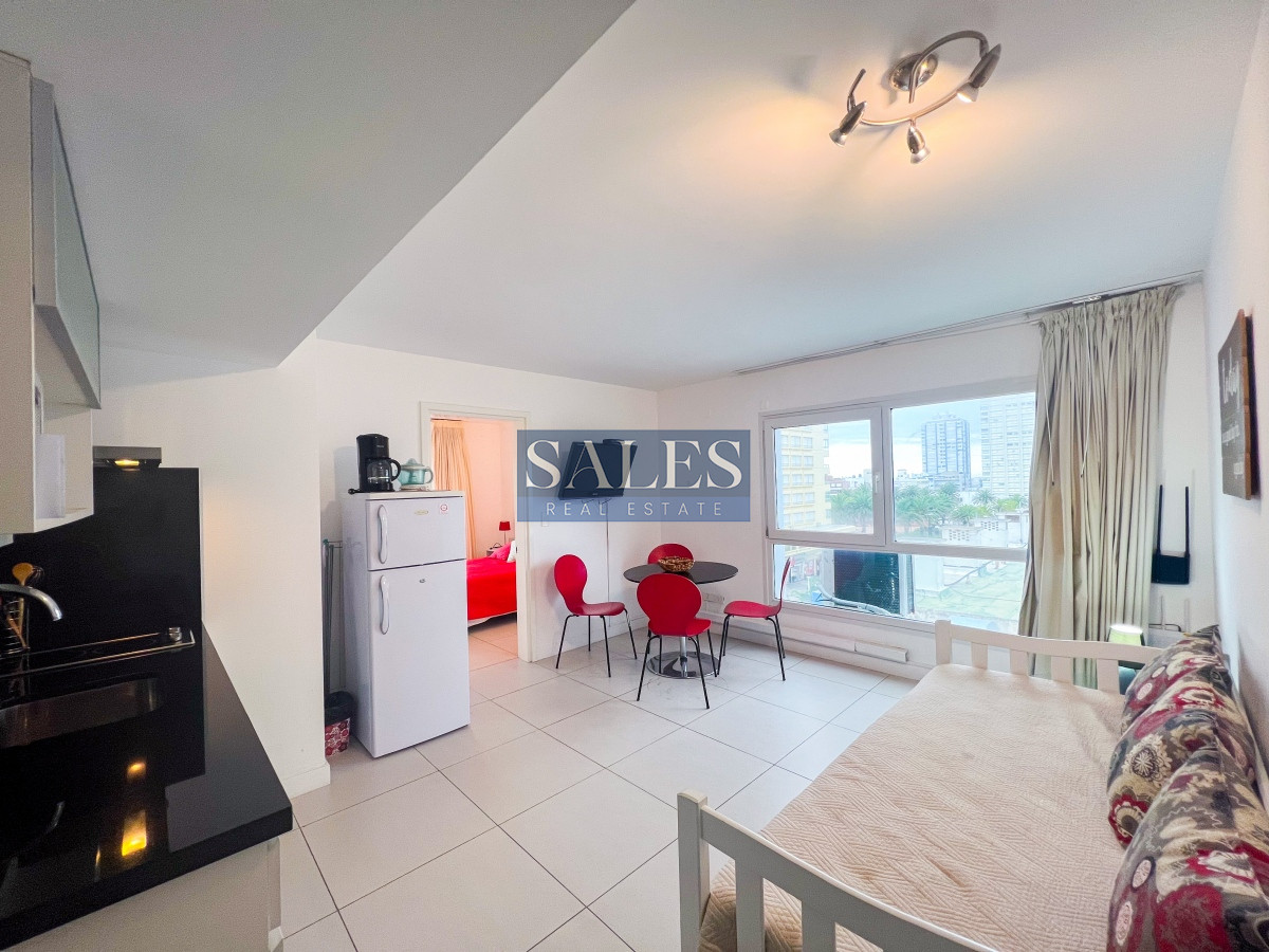 Apartamento ID.1040 - Apartamento de 1 dormitorio en venta y alquiler, Peninsula Punta del Este 