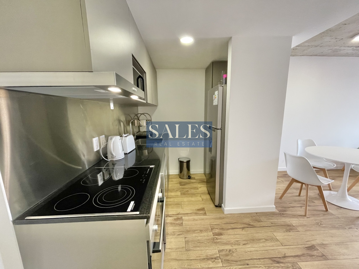 Apartamento ID.472 - ALQUILER ANUAL DE APARTAMENTO DE 1 DORMITORIO FRENTE AL MAR EN MANSA PUNTA DEL ESTE 