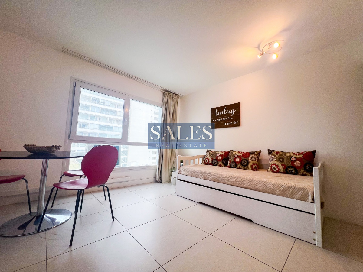 Apartamento ID.1040 - Apartamento de 1 dormitorio en venta y alquiler, Peninsula Punta del Este 
