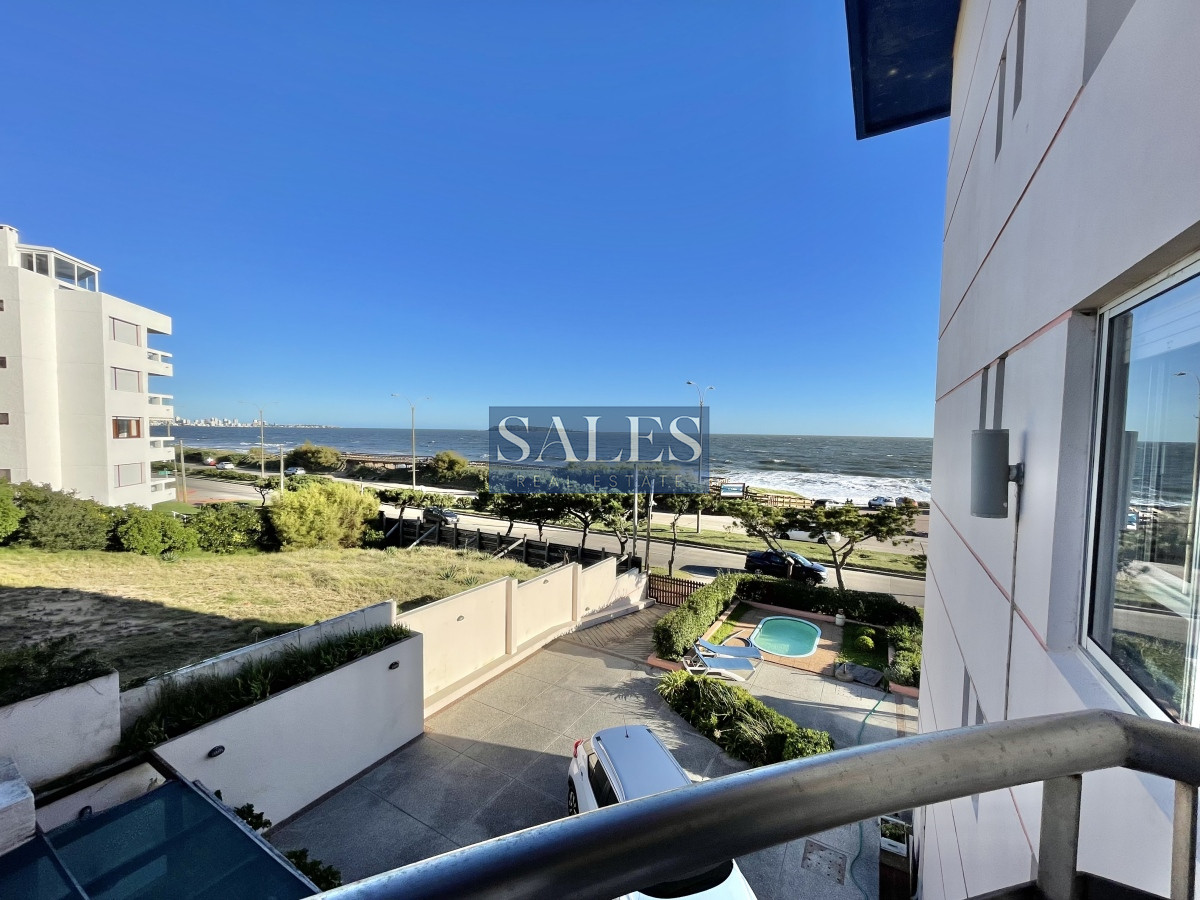 Apartamento ID.276 - APARTAMENTO EN VENTA FRENTE AL MAR EN MANSA DE 1 DORMITORIO 