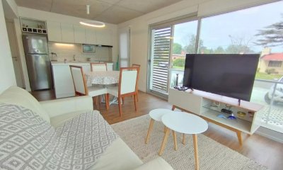 VENTA DE APARTAMENTO DE 2 DORMITORIOS EN ZONA LAS DELICIAS PUNTA DEL ESTE