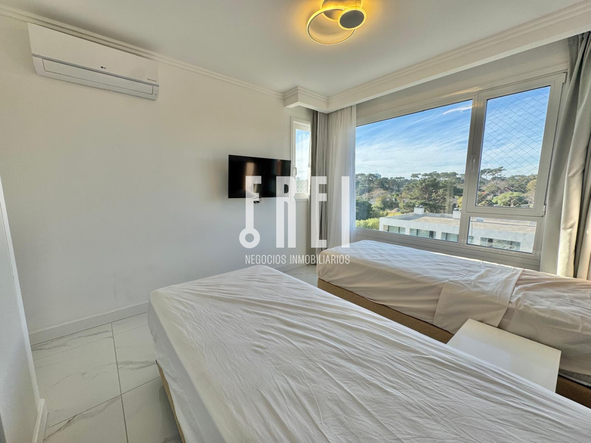 Apartamento ID.514 - PARAMOUNT TOWER PUNTA DEL ESTE VENTA Y ALQUILER DE 2 SUITES PUNTA DEL ESTE