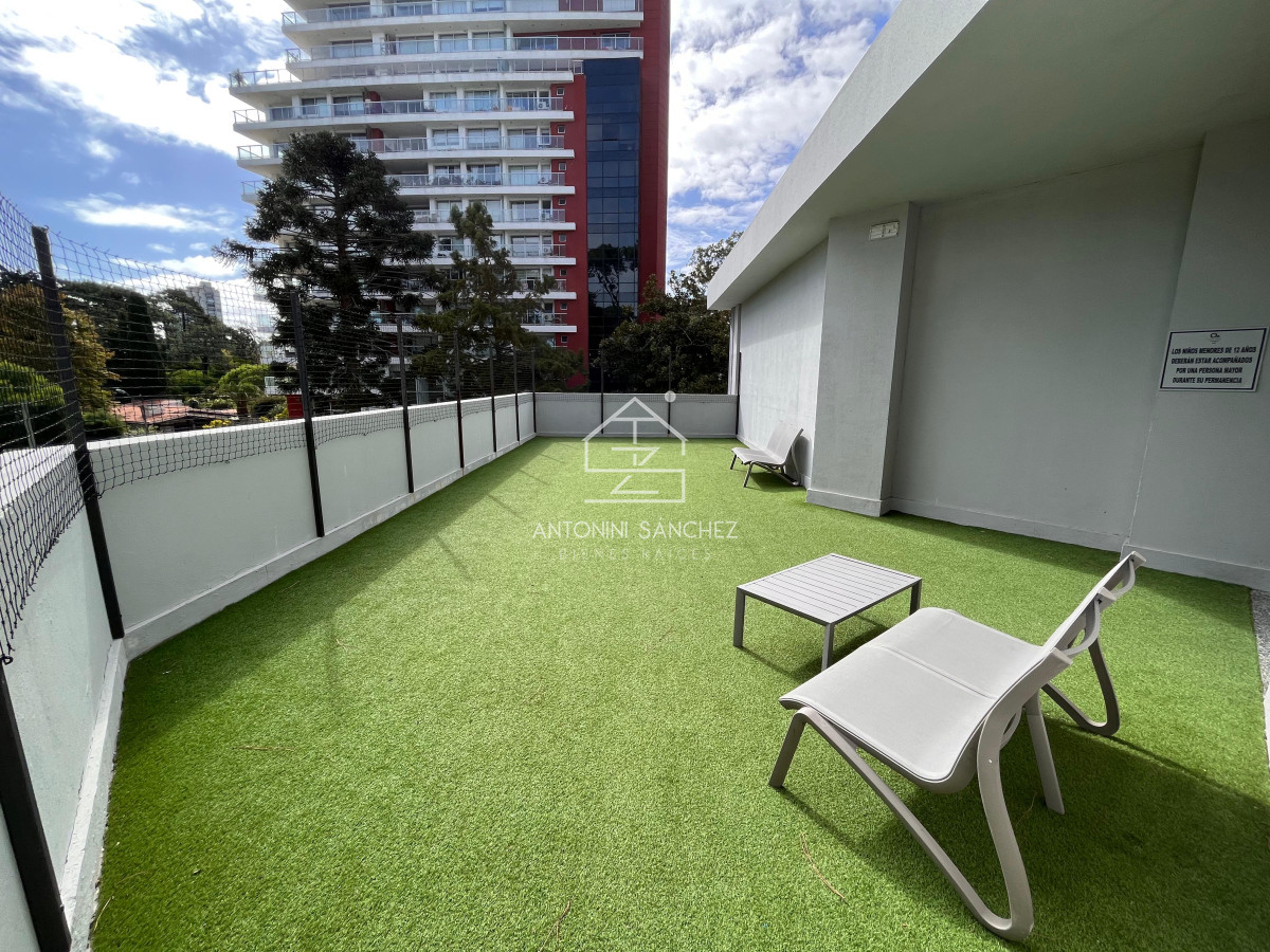Apartamento ID.1713 - OCEAN DRIVE COUNTRY PUNTA DEL ESTE VENTA DE APARTAMENTO DE 2 DORMITORIOS EN ROOSEVELT 