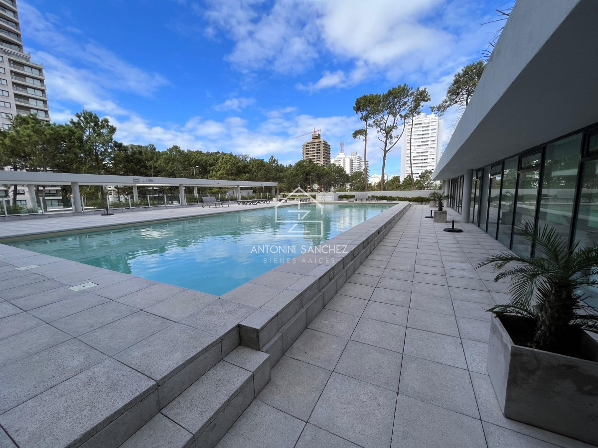 Apartamento ID.1713 - OCEAN DRIVE COUNTRY PUNTA DEL ESTE VENTA DE APARTAMENTO DE 2 DORMITORIOS EN ROOSEVELT 