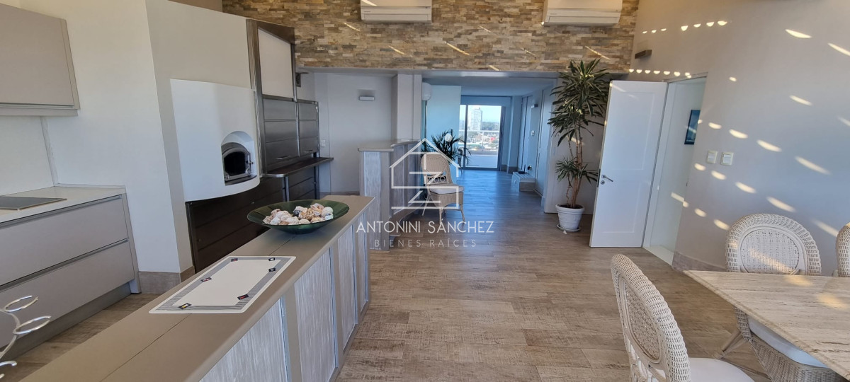 Apartamento ID.1707 - PENTH HOUSE4 MANSA PRIMERA LINEA