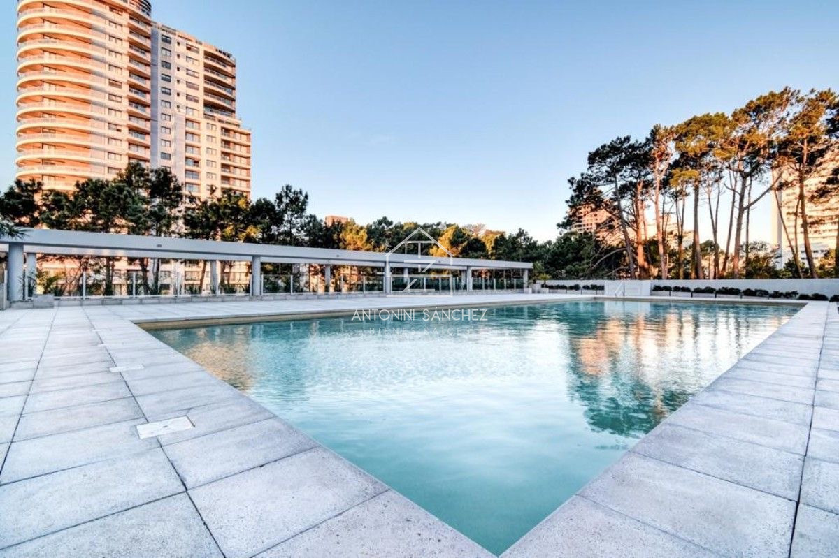 Apartamento ID.1713 - OCEAN DRIVE COUNTRY PUNTA DEL ESTE VENTA DE APARTAMENTO DE 2 DORMITORIOS EN ROOSEVELT 