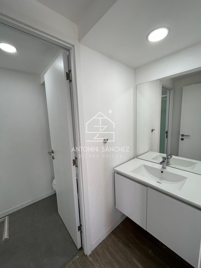 Apartamento ID.1713 - OCEAN DRIVE COUNTRY PUNTA DEL ESTE VENTA DE APARTAMENTO DE 2 DORMITORIOS EN ROOSEVELT 