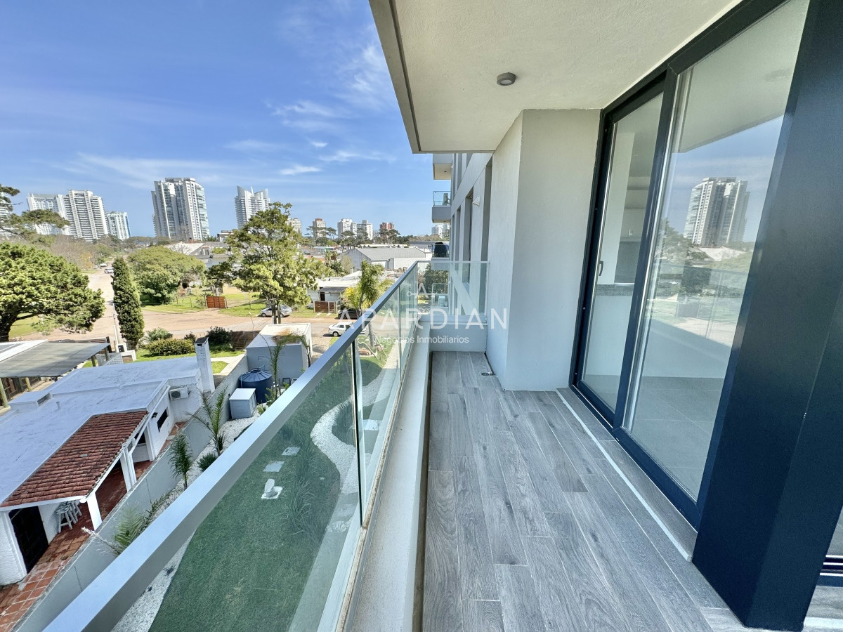 Apartamento ID.21097199 - VIEW PUNTA DEL ESTE APARTAMENTO A ESTRENAR EN VENTA DE 1 DORMITORIO AIDY GRILL