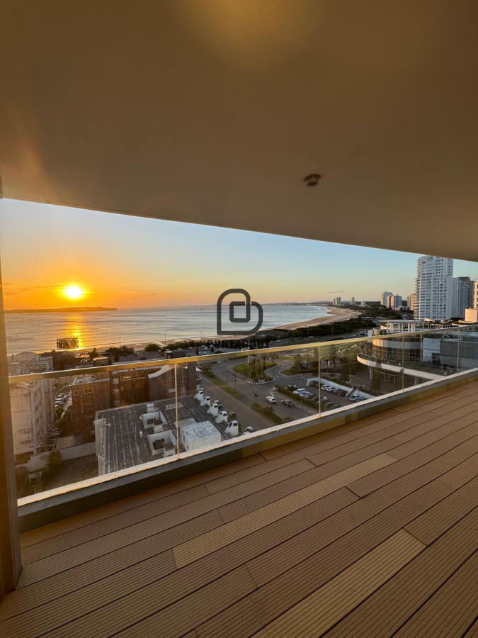 Apartamento ID.1810 - ALQUILER TEMPORAL EN ALEXANDER COLLECTION DE 3 SUITES 