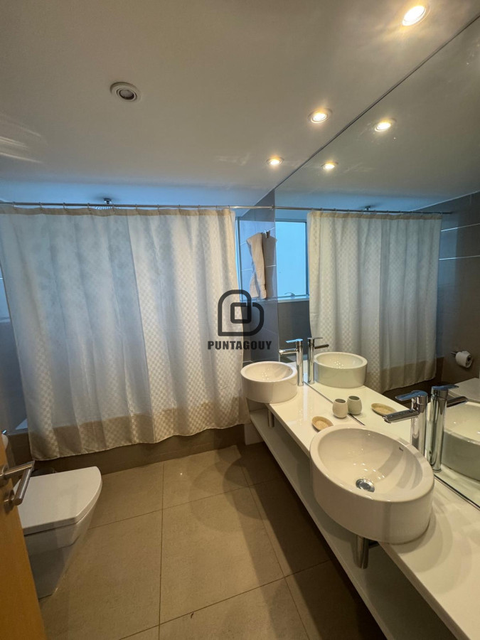 Apartamento ID.1810 - ALQUILER TEMPORAL EN ALEXANDER COLLECTION DE 3 SUITES 