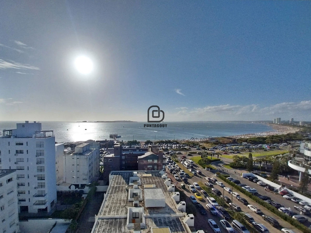 Apartamento ID.1810 - ALQUILER TEMPORAL EN ALEXANDER COLLECTION DE 3 SUITES 