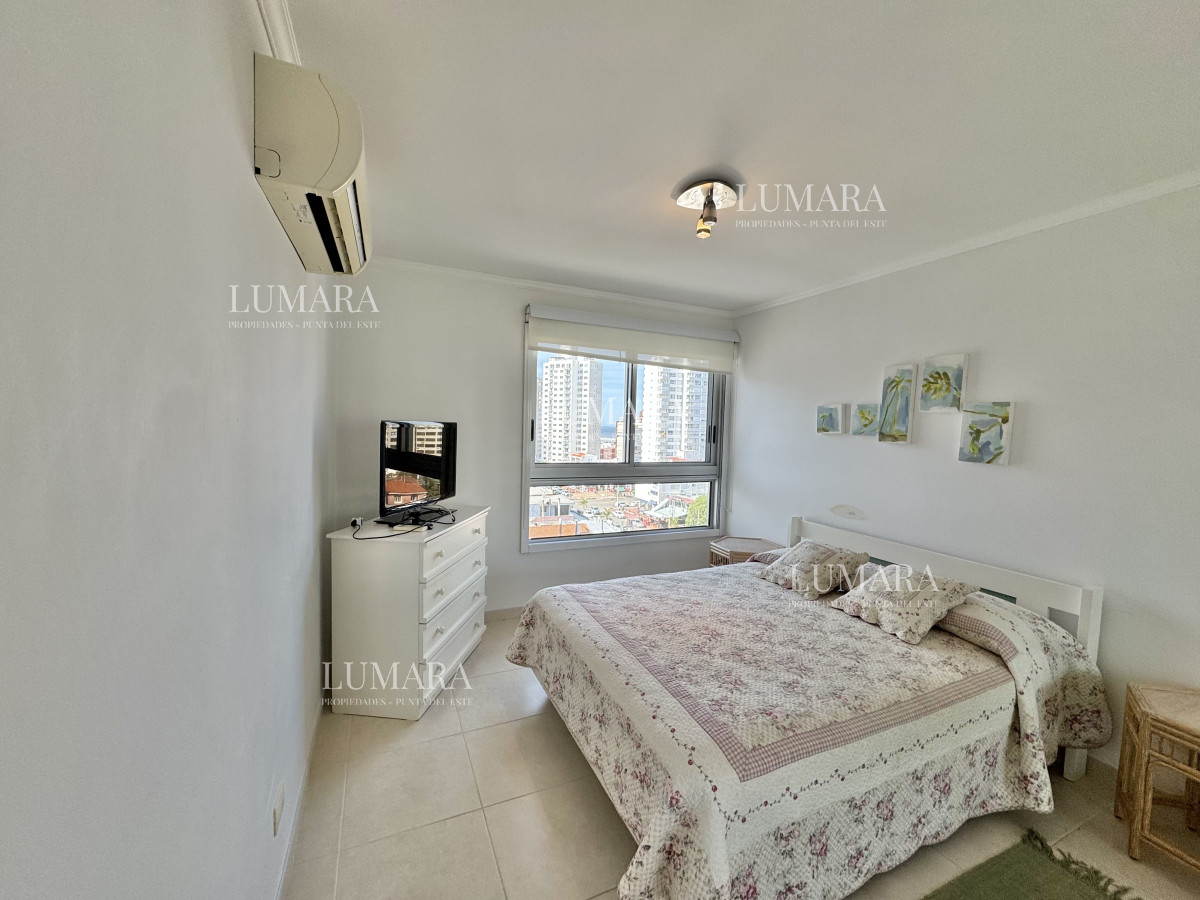 Apartamento ID.2666 - VENTA DE APARTAMENTO DE 3 DORMITORIOS EN EDIFICIO ART BOULEVARD PUNTA DEL ESTE 