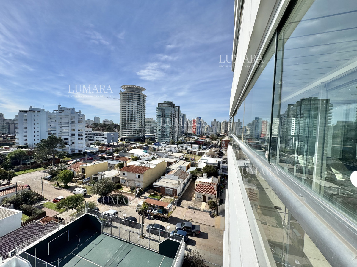 Apartamento ID.2666 - VENTA DE APARTAMENTO DE 3 DORMITORIOS EN EDIFICIO ART BOULEVARD PUNTA DEL ESTE 