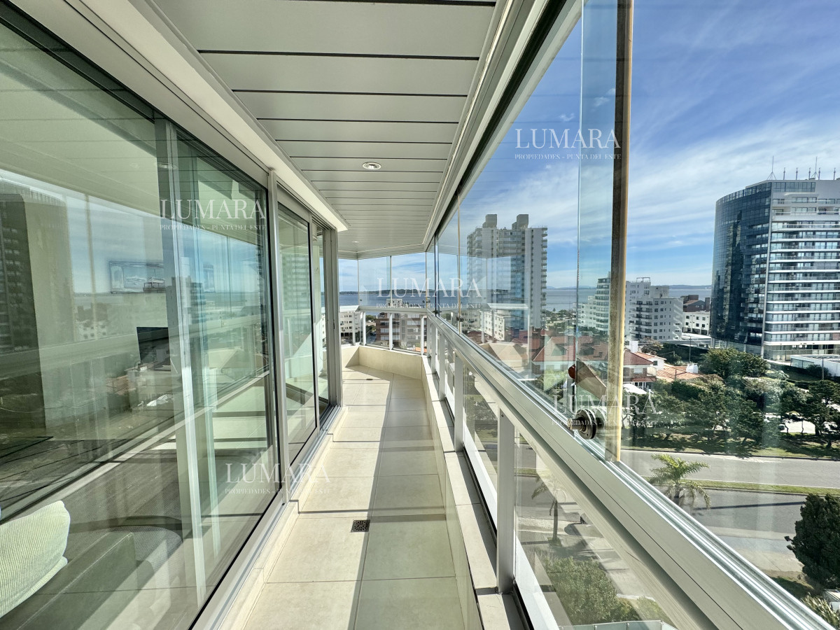 Apartamento ID.2666 - VENTA DE APARTAMENTO DE 3 DORMITORIOS EN EDIFICIO ART BOULEVARD PUNTA DEL ESTE 