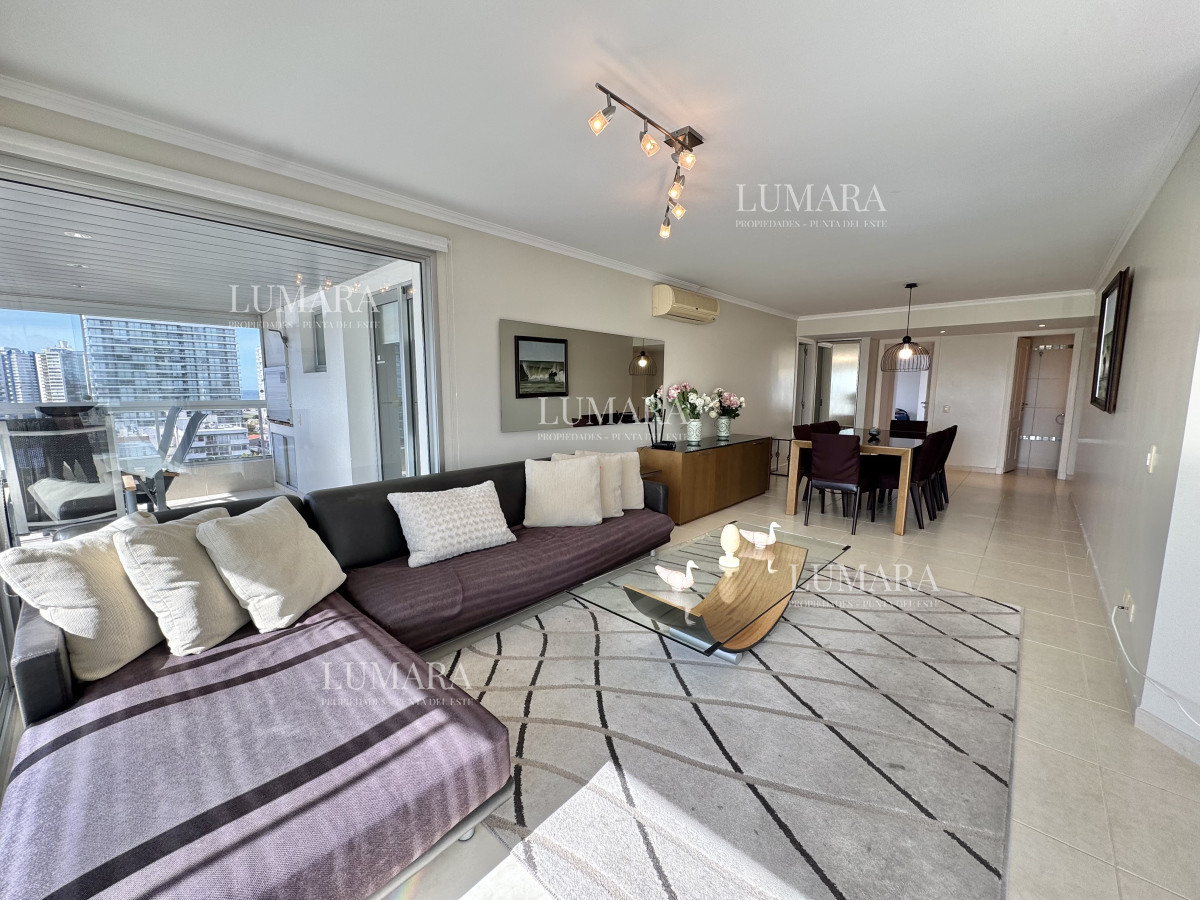 Apartamento ID.2666 - VENTA DE APARTAMENTO DE 3 DORMITORIOS EN EDIFICIO ART BOULEVARD PUNTA DEL ESTE 