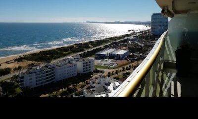 Alquiler Le Jardin apartamento de 3 dormitorios en La Mansa