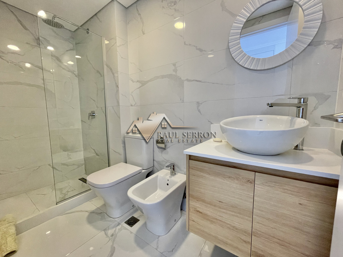 Apartamento ID.4452 - PARAMOUNT PUNTA DEL ESTE VENTA DE APARTAMENTO 3 SUITES 