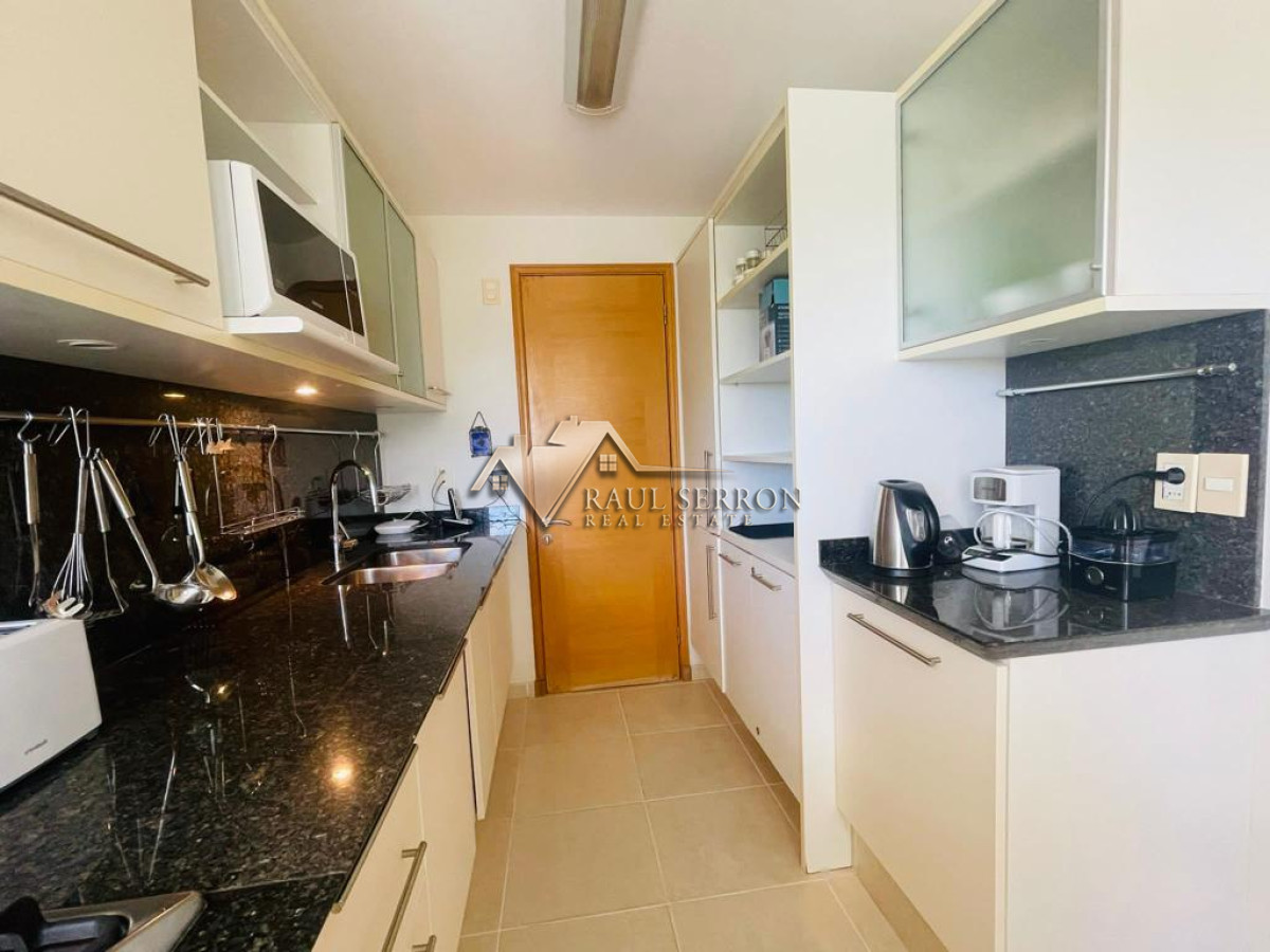 Apartamento ID.1192 - Apartamento en Venta, 3 dormitorios + dependencia