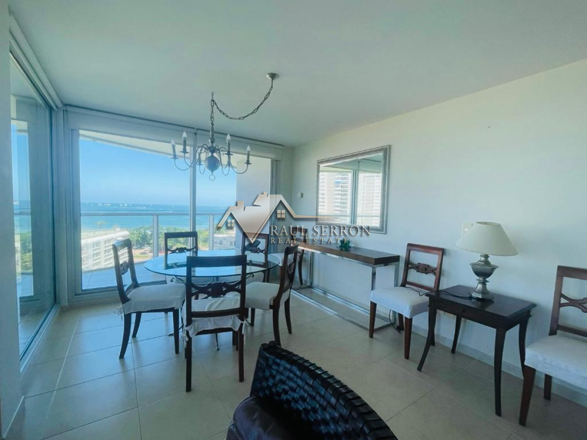 Apartamento ID.1192 - Apartamento en Venta, 3 dormitorios + dependencia