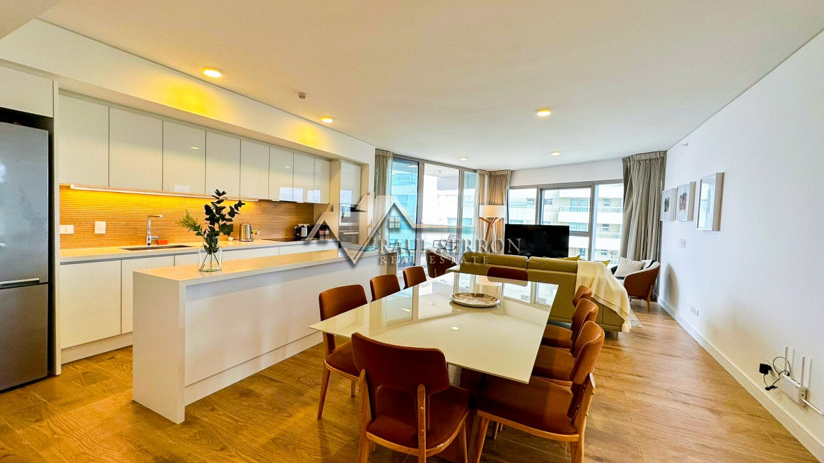 Apartamento ID.251 - ALQUILER TEMPORARIO DE 2 SUITES EN TRUMP TOWER PUNTA DEL ESTE 