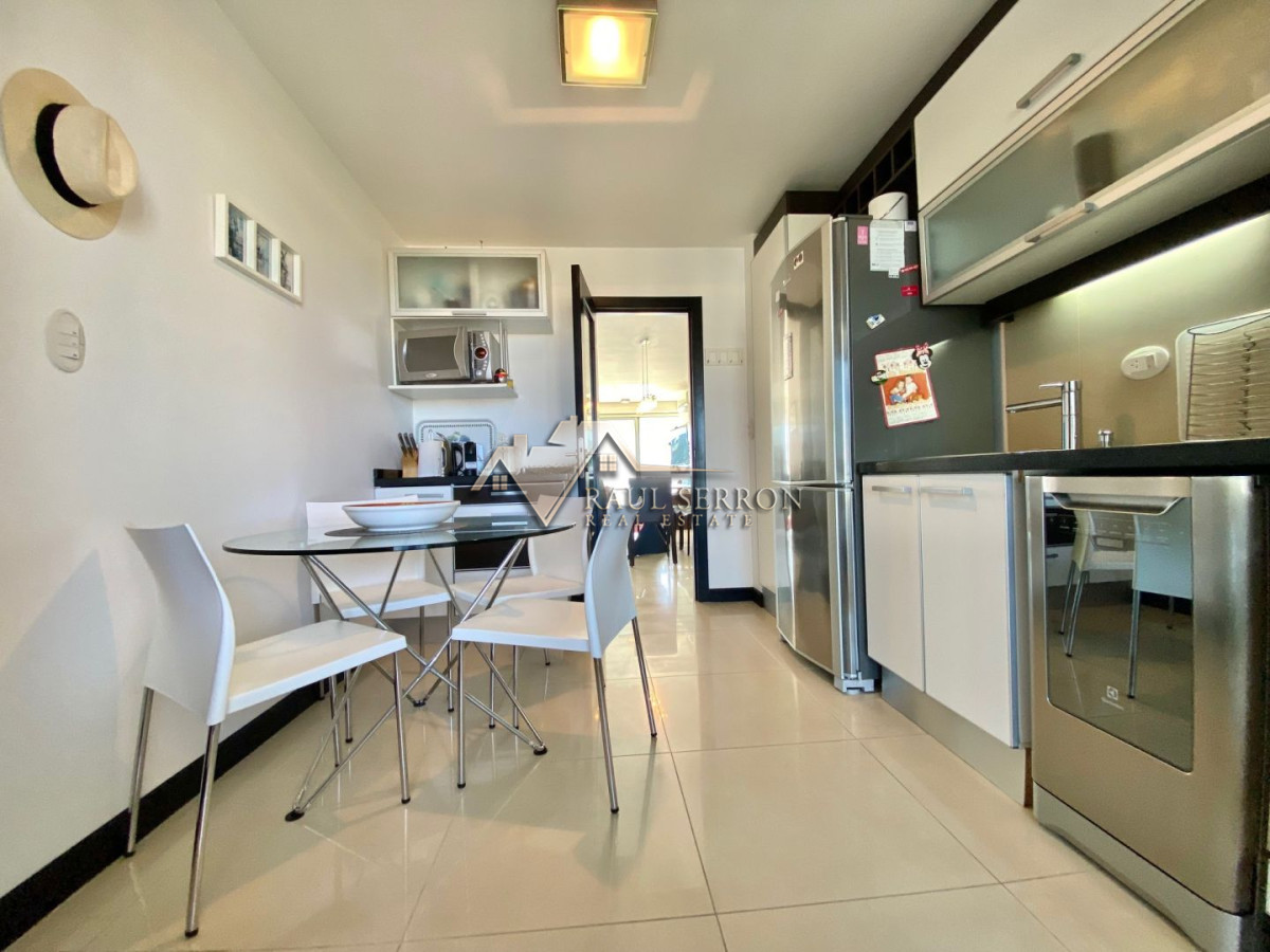 Apartamento ID.1203 - Apartamento en Venta, 3 dormitorios, 3 baños