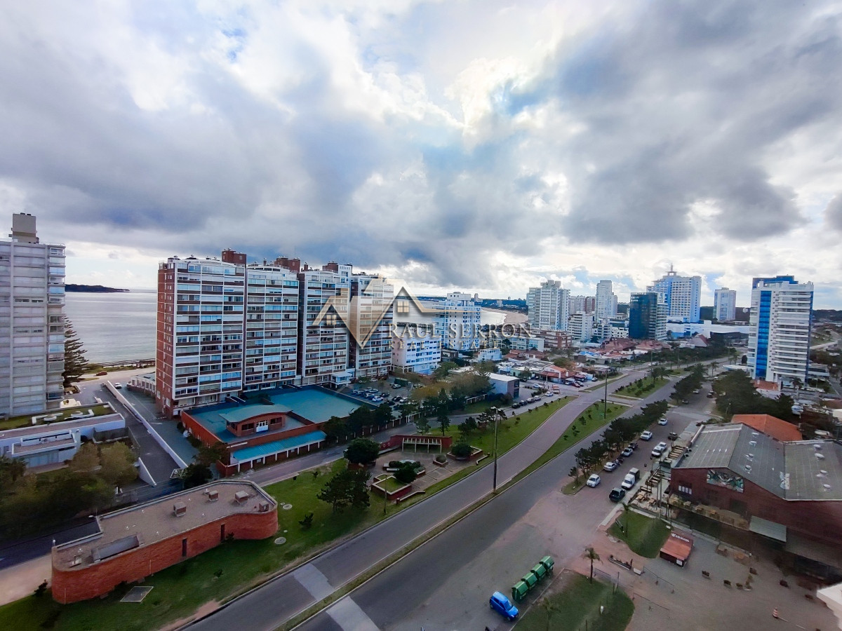 Apartamento ID.307 - VENTA DE APARTAMENTO DE 3 DORMITORIOS EN SUITE EN IMPERIALE PUNTA DEL ESTE 