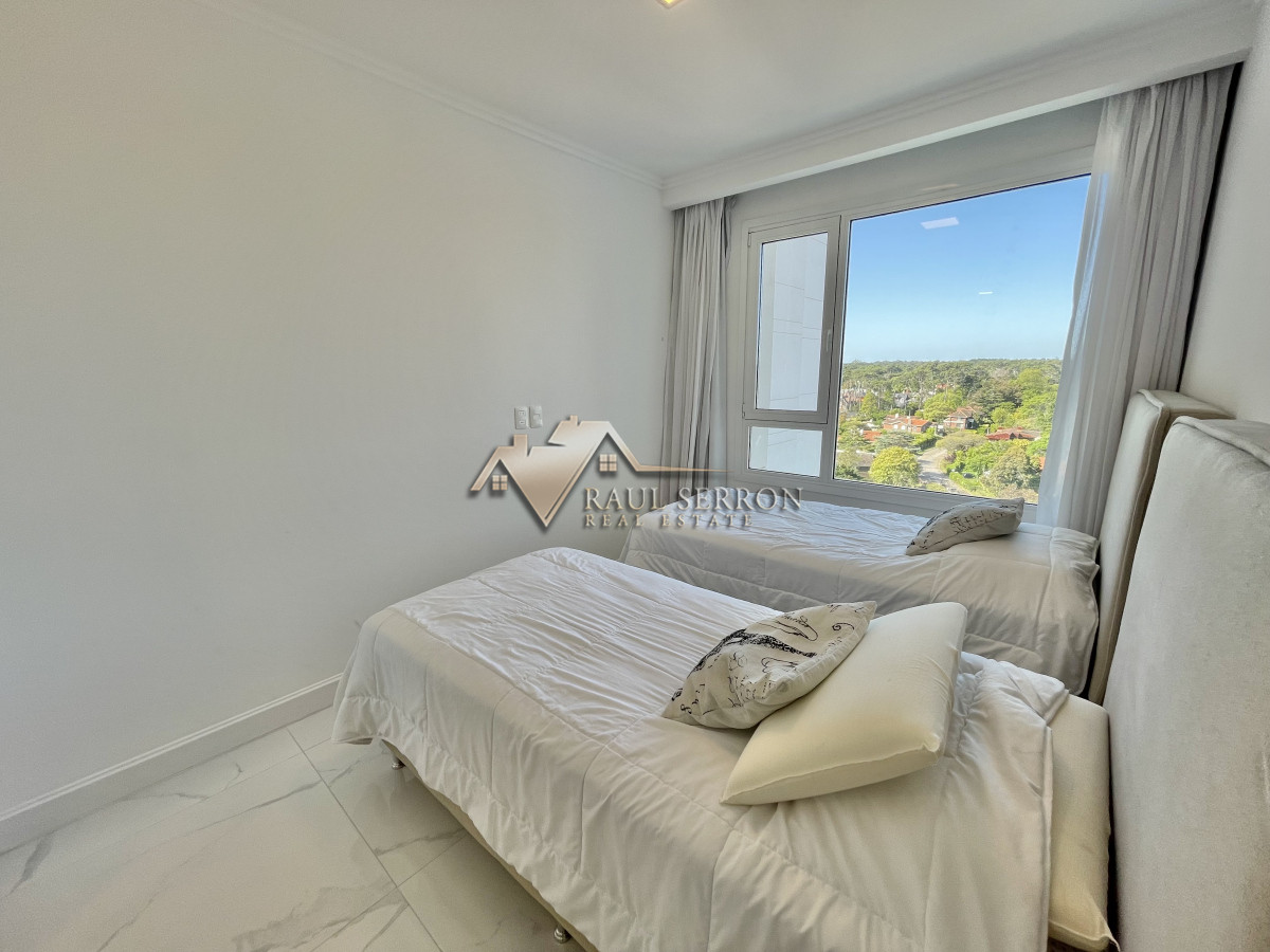 Apartamento ID.4452 - PARAMOUNT PUNTA DEL ESTE VENTA DE APARTAMENTO 3 SUITES 