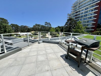 APARTAMENTO EN VENTA DE 2 DORMITORIOS EN ROOSEVELT PUNTA DEL ESTE 