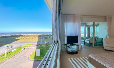 Apartamento 3 dormitorios  frente al mar