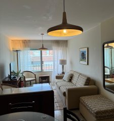 VENTA DE APARTAMENTO DE 2 DORMITORIOS EN PENINSULA PUNTA DEL ESTE