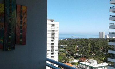 ALQUILER ANUAL DE APARTAMENTO DE 1 DORMITORIO EN ROOSEVELT PUNTA DEL ESTE
