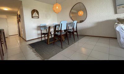 VENTA DE APARTAMENTO DE 3 DORMITORIOS PRIMERA LINEA EN MANANTILAES PUNTA DEL ESTE