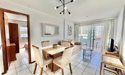 Apartamento de un dormitorio entre playa mansa y brava