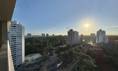VENTA DE APARTAMENTO DE 1 DORMITORIO EN EDIFICIO SEA GARDEN PUNTA DEL ESTE