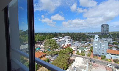 VENTA DE APARTAMENTO DE 1 DORMITORIO A ESTRENAR EN CENTRO DE MALDONADO