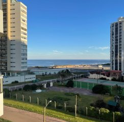APARTAMENTO EN BRAVA PUNTA DEL ESTE VENTA DE 1 DORMITORIO CON VISTA AL MAR
